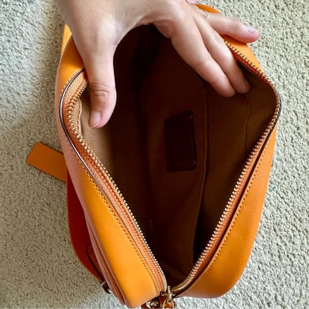 Coach Orange Crossbody Bag with Adjustable Strap and Monogram Pattern - Picture 5 of 7